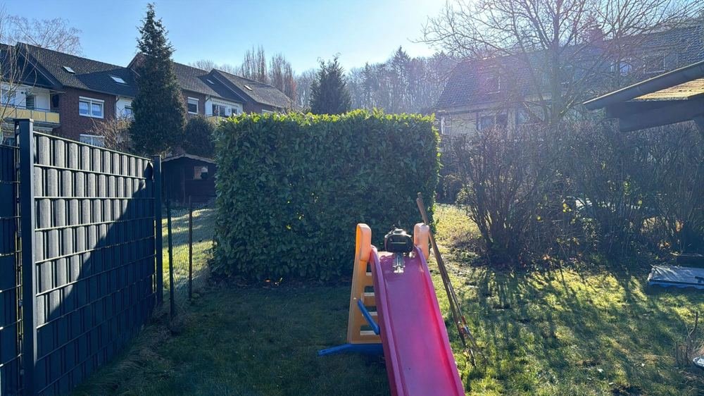 Frisch geschnittene Hecke